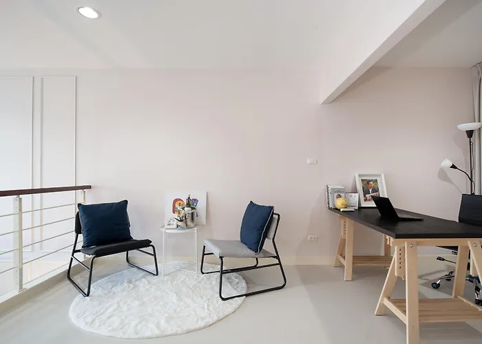 Latkrabangbishome Near Suvarnabhumi Airport ลาดกระบังบิซโฮม Bangkok