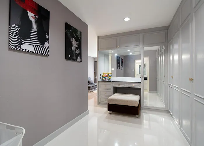 Latkrabangbishome Near Suvarnabhumi Airport ลาดกระบังบิซโฮม Villa *
