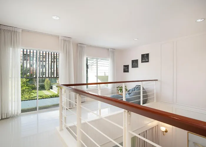 Villa Latkrabangbishome Near Suvarnabhumi Airport ลาดกระบังบิซโฮม